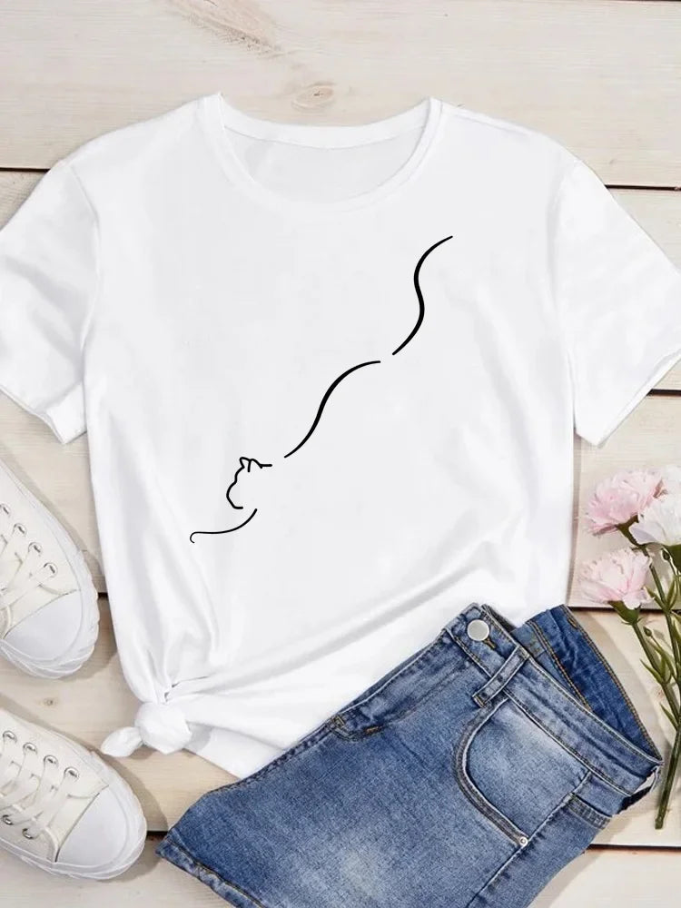 New Cute Love Heart Cat Print Women T-Shirt Casual Short Sleeve Top Summer Women's Clothing Cartoon Streetwear Y2k Clothes