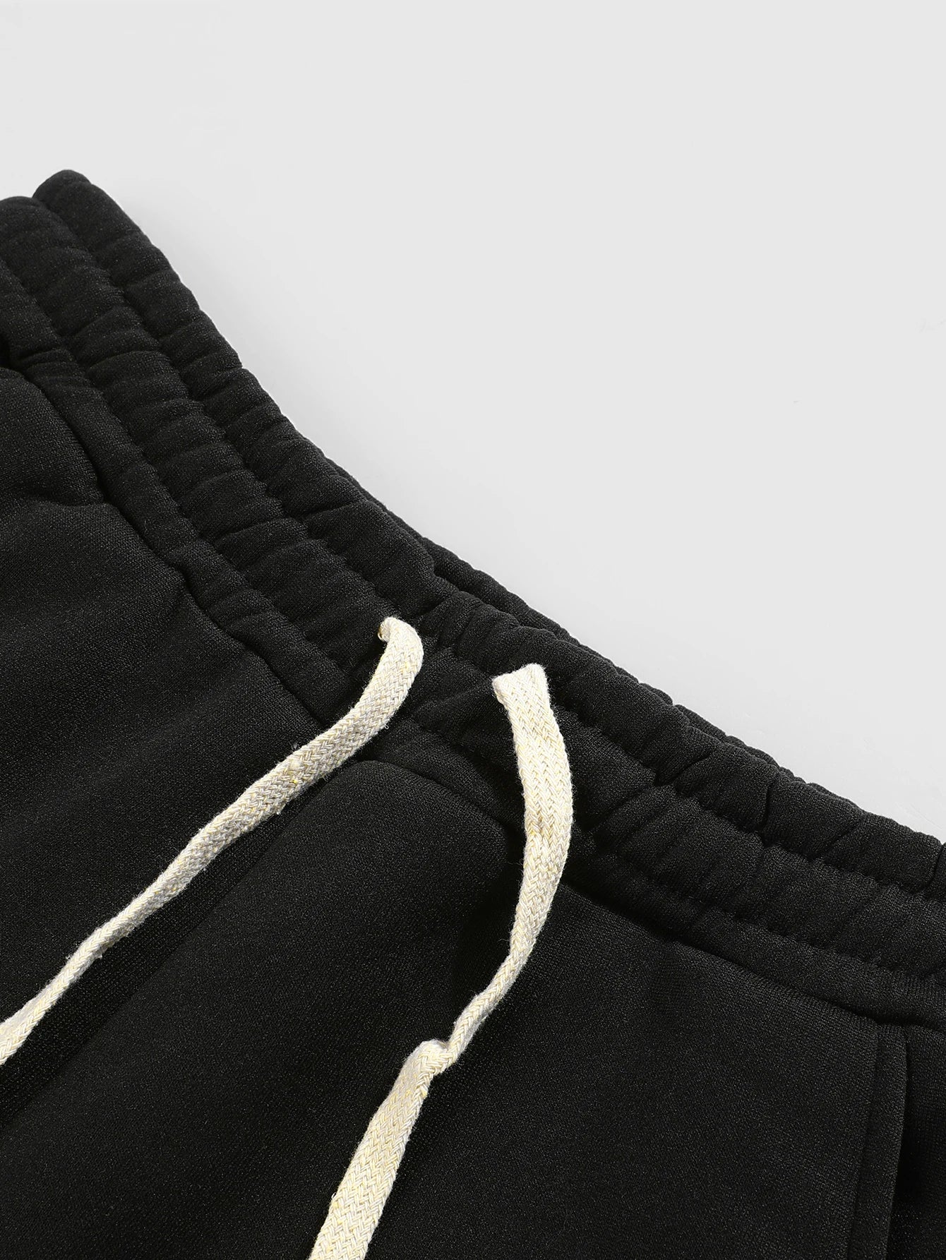 Essential for Men's Street - savvy Fashion! Black Joggers with "NEW YORK" Letters + Star - shaped Personalized Prints